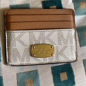 Michael Kors mini wallet